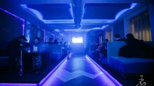 Bary z shishą w Rydze 2026 – najlepsze miejsca na sesję 4 Salon Calliano