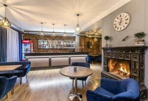 Bary z shishą w Rydze 2026 – najlepsze miejsca na sesję 2 Flames Hookah & Cocktail Bar